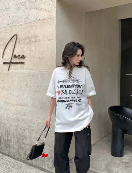 2025年2月28日高品質新品Balenciaga半袖 tシ...
