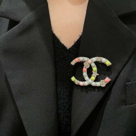 2025年3月7日入荷新品Chanelブローチギフト/誕生日/記念品/xin工場