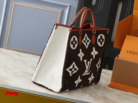 2025年3月16日 ルイヴィトン新品 M44571 M45039 M45321 Onthego  Monogram  Monogram Reverse   Toron 41.0 x 34.0 x 19.0 cm