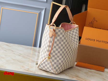 2025年3月16日 ルイヴィトン新品 M50156 Delightful！    damier  azur calvi    size ：41.0×33.0×15.0 cm