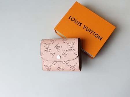 2025年3月17日新品財布M62540 MahinaLouis Vuitton Monogram zy工場