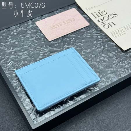 2025年3月17日新品財布Miumiu  pocket 8X10.5cm zy工場