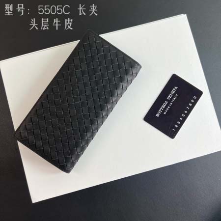 2025年3月17日新品 財布 BV  18x9x2 cm   zy工場
