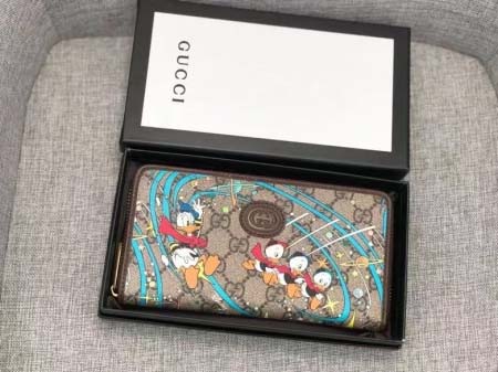 2025年3月17日新作財布 647940 GUCCI  Supreme  SIZE:19cm x 10 cmx 3cm zy工場