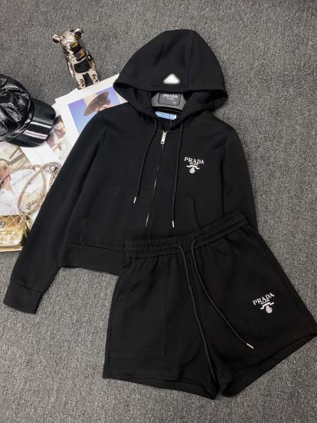 2025年3月19日入荷春夏新作Prada can工場