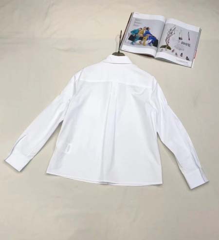 2025年3月23日入荷春夏新作Prada長袖シャツ can工場