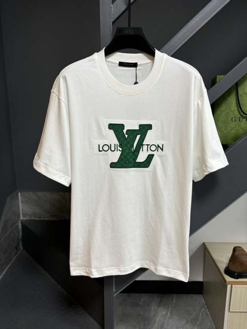 2025年3月26日入荷春夏高品質新作Louis Vuitton半袖 tシャツTF工場