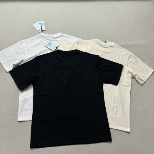 2025年3月26日入荷春夏高品質新作burberry半袖 tシャツTF工場
