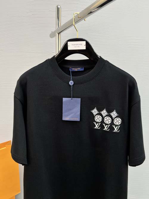 2025年3月26日入荷春夏高品質新作Louis Vuitton半袖 tシャツTF工場