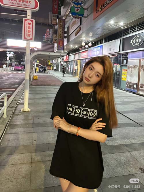 2025年3月26日入荷春夏高品質新作Balenciaga半袖 tシャツTF工場