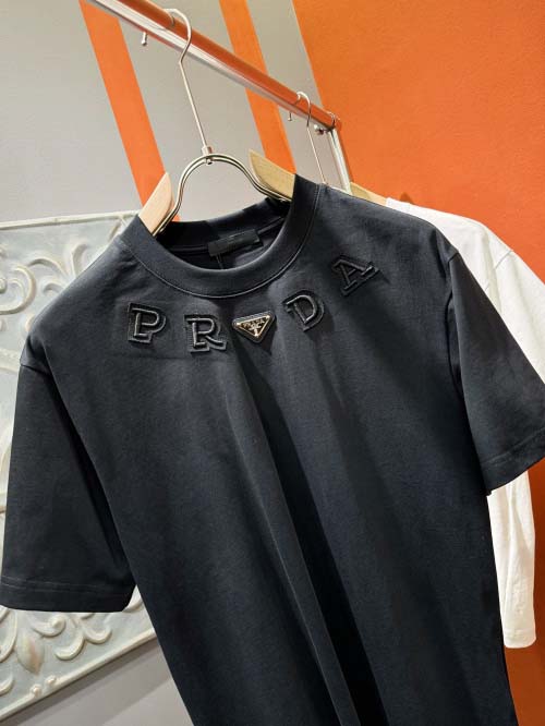 2025年3月27日入荷春夏高品質新作Prada半袖 tシャツTF工場