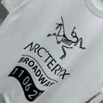 2025年3月1日春夏高品質新品ARCTERYX半袖 tシャツDW工場