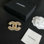2025年3月7日入荷新品Chanelブローチギフト/誕生日/記念品/xin工場