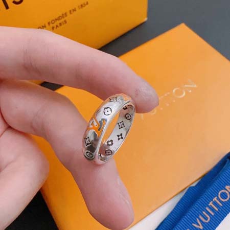 2025年3月9日入荷新品Louis Vuitton指輪ギフ...
