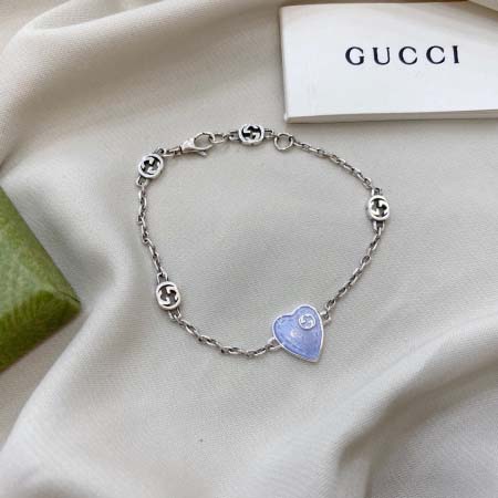 2025年3月9日入荷新品Gucciブレスレットギフト/誕生...