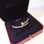2025年3月9日入荷新品Cartier腕輪/ブレスレットギフト/誕生日/記念品/アクセサリーxin工場