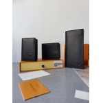 2025年3月17日新品財布M83130 Louis Vuitton zy工場