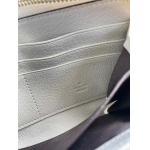 2025年3月17日新品財布GUCCI 456117  PVC 19X9.5X2.5CM     zy工場