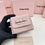 2025年3月17日新品小銭入れとカードケース財布Miumiu 5235    9.5X7.5X3.5cm zy工場