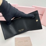 2025年3月17日新品小銭入れとカードケース財布Miumiu 5235    9.5X7.5X3.5cm zy工場