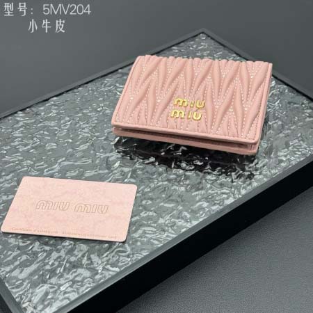 2025年3月17日新品財布Miumiu  pocket 8...