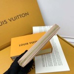 2025年3月17日新品財布 M13469   MY Louis Vuitton  WORLD TOUR   zy工場