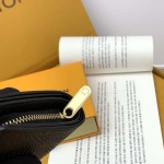 2025年3月17日新品財布M13470  Louis Vuitton Monogram EmpreinteMo zy工場