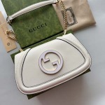 2025年3月17日新品バッグGucci  815711 21.5x 11x 8cm  zy工場