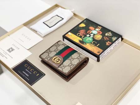 2025年3月17日新品財布GUCCl  557801  z...