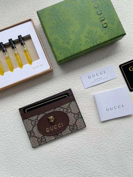 2025年3月17日新作名刺入れ GUCCI   SIZE:...