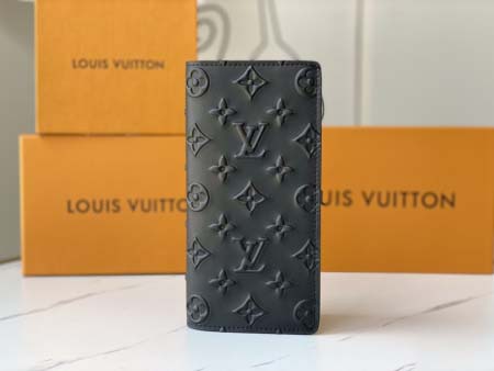 2025年3月17日新作財布Louis Vuittonm80...