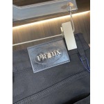 2025年3月21日早春新作Pradaジーパン luols工場