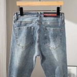 2025年3月21日春夏新作Pradaジーパン luols工場