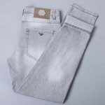 2025年3月21日春夏新作ARMANIジーパン luols工場