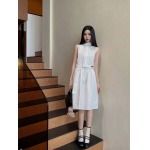 2025年3月19日入荷春夏新作Miumiuワンピース can工場