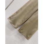 2025年3月19日入荷春夏新作Pradaズボン can工場