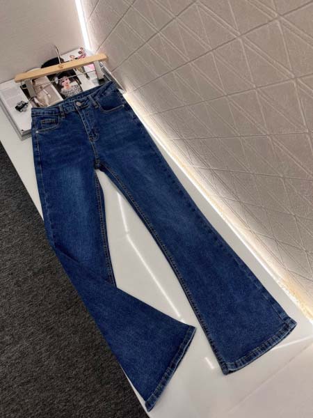 2025年3月19日入荷春夏新作Gucciジーパン can工...