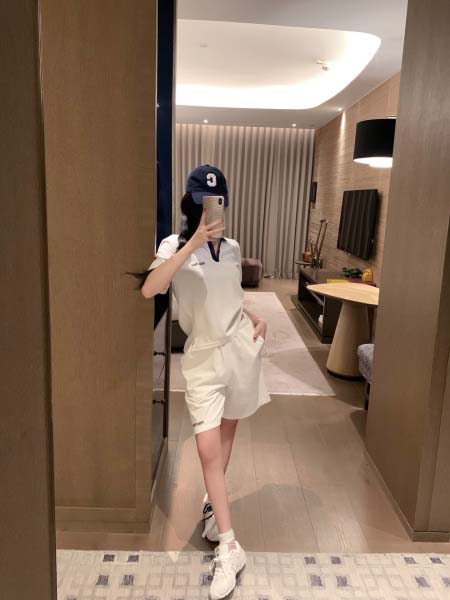 2025年3月19日入荷春夏新作MIUMIU半袖 tシャツ ...