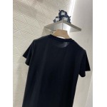 2025年3月19日入荷春夏新作Miumiutシャツ can工場