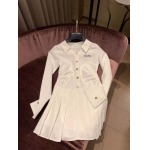 2025年3月19日入荷春夏新作Miumiuワンピース can工場