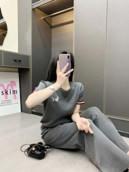 2025年3月19日入荷春夏新作Thom Browne ニッ...