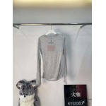 2025年3月19日入荷春夏新作Miumiuセット can工場