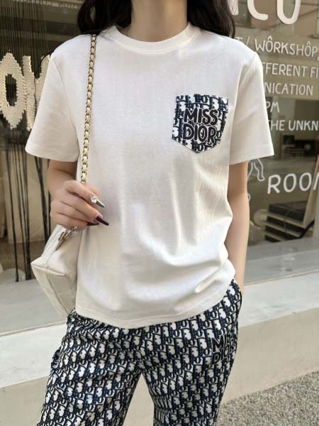 2025年3月23日入荷春夏新作Christian Dior...