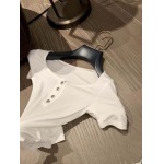 2025年3月23日入荷春夏新作Chanelニット タンクトップ can工場