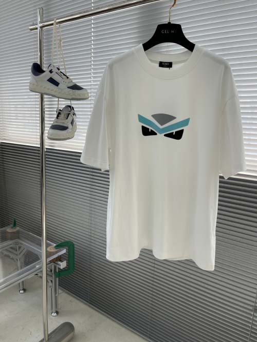 2025年3月27日入荷春夏高品質新作FENDI半袖 tシャ...