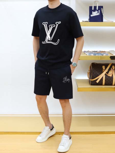 2025年4月2日入荷新作Louis Vuitton夏メンズ 上下セットM-5XL/zhan工場