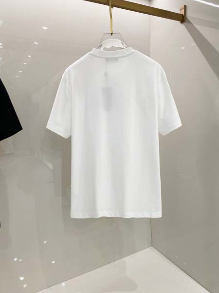 2025年4月3日入荷新作Versace半袖 Tシャツ高級品/LD工場