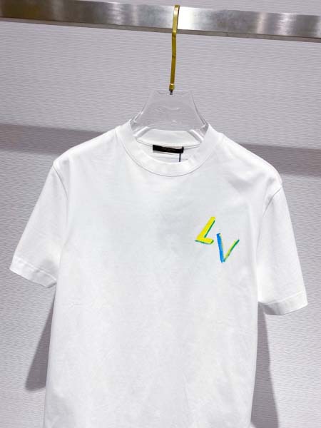 2025年4月3日入荷新作Louis Vuitton半袖 Tシャツ高級品/LD工場
