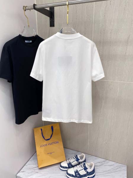 2025年4月3日入荷新作PRADA半袖 Tシャツ高級品/LD工場