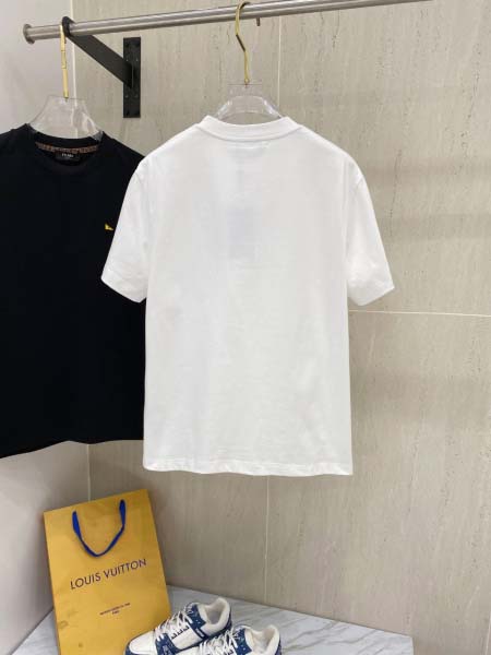 2025年4月3日入荷新作Fendi半袖 Tシャツ高級品/LD工場